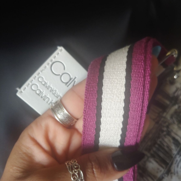 New With tags Calvin Klein tote bags - Picture 3 of 11